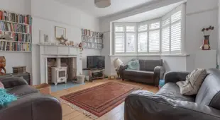 Fantastic 3 Bedroom House with Garden in South East London