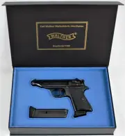 PISTOL GUN PRESENTATION CUSTOM DISPLAY CASE BOX for WALTHER PP cal .22 LR
