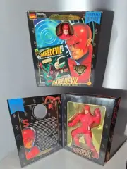 MARVEL COMICS FAMOUS COVER SERIES MARVEL MILESTONES DAREDEVIL 8 INCH FIGURE