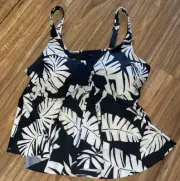 BNWT City Chic Black & White Tankini size M - Built in Bra