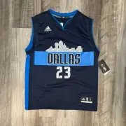 Wesley Mathews Adidas Dallas Basketball Jersey Autographed (No COA) - Y Medium