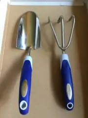 Quality Garden Hand Spade and Rake Set - Jackson & Perkins?
