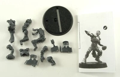 Games Workshop Blood Bowl Elven Union Thrower