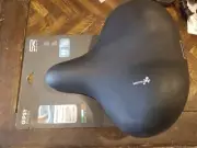 NEW Bike Seat Italian Selle Royal Premium Gipsy Seat Unisex With Royal Gel Black