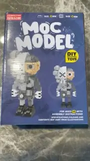 MocModel Buildable Minifigure - Designer Art [Medium Size] Suitable for Adults