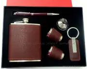 Kingstar F384 Flask Gift Set Incl. Flask, 2 Shot Glasses, Key Ring, Pen, Funnel