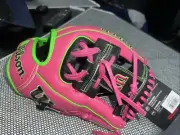 Wilson A2000 11.75 inch 1786 Superskin Model Baseball Glove RHT