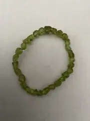 Peridot Tumbled Stone Bracelet