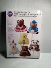 NEW WILTON 3-D MINI BEAR CAKE PAN POPS