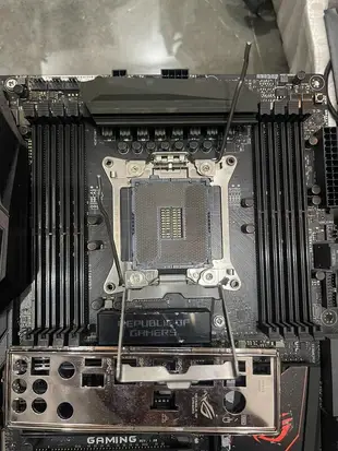 限時下殺 華碩strix x99 gaming主板