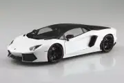 1/24 14 Lamborghini Aventador Pirelli Edition