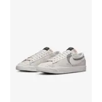 在飛比找momo購物網優惠-【NIKE 耐吉】休閒鞋 運動鞋 BLAZER LOW 77