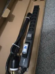 LCD Metered/Breaker PDU 240V 40A 5000W PDU CRYPTO MINING