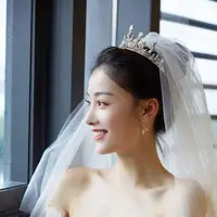 在飛比找樂天市場購物網優惠-頭冠新娘頭飾感結婚頭紗皇冠主婚紗法式輕婚紗浪漫三件套