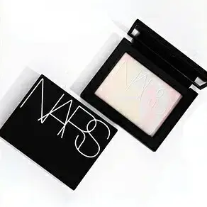 【NARS】 限量幻彩小白餅 「五花肉蜜粉餅」#Moonwave月光波 10g｜好好愛阿沐♥全館5折起/領券折300♥點數再9%