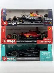 Lot Of 3 1/24 Bburago 2023 MERCEDES-AMG F1 Formula #63 RUSSELL , PEREZ & SAINZ