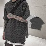 【S】NEW．SEASON SELECT FOG 歐美層次穿搭 OVERSIZE 落肩細條紋造型五分袖T 2COLORS