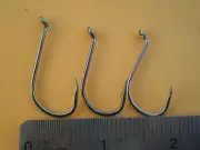 75 OCTOPUS FISHING HOOKS, BEAK STYLE SIZE #5/0, #4/0, #3/0 BLACK NICKEL 25 EACH