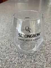 Strongbow Hard Apple Cider glassware. 6pk. Never used. In original box