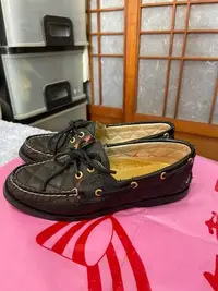 在飛比找Yahoo!奇摩拍賣優惠-「 二手鞋 」 SPERRY 女版皮革帆船鞋 7號（黑）鐵2