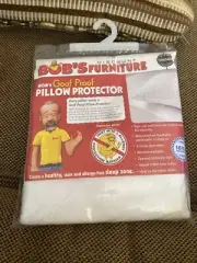 Bobs Furniture goof proof pillow protector standard 21x27