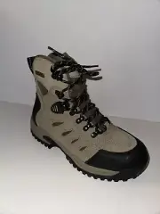 Cabela’s Snow Runner Size 7 Wide Boots 400g Hunting Hiking Leather Waterproof