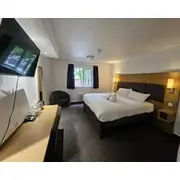 V Lodge Manchester