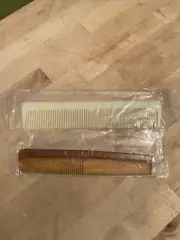 Vintage NOS Pair STANLEY Home Products Hair Combs 7” And 8”