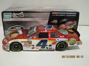 TONY STEWART 2010 OREO LIQUID COLOR AUTOGRAPH 1/24