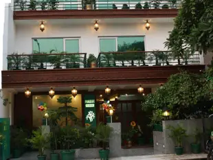 綠森飯店