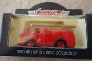 BOXED - LLEDO VANGUARDS - 1955 DENNIS F8 FIRE ENGINE - ESSEX FIRE BRIGADE