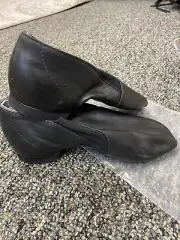 Bloch S0499G Elasta Bootie Jazz Shoe Black 12MW Black