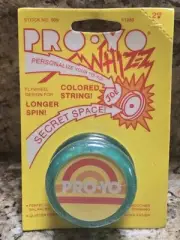Kids Play Pro Yo Whizz Yo Yo 1983 GREEN Longer Spin Secret Space NEW VTG