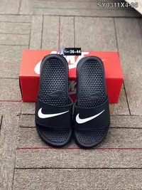 在飛比找Yahoo!奇摩拍賣優惠-NIKE BENASSI SWOOSH耐克 拖鞋生活百搭 夏