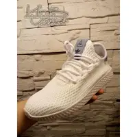 在飛比找蝦皮購物優惠-Adidas Pharrell Williams Tenni