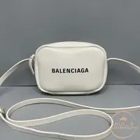 在飛比找蝦皮購物優惠-現貨二手 Balenciaga 巴黎世家 552372 白色