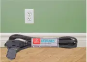 Globe Designer Extension Cord, 3-Outlet, Black, 9-Ft.