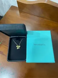 在飛比找Yahoo!奇摩拍賣優惠-Tiffany 黃18k金鑽石🎀蝴蝶結單鑽項鍊
