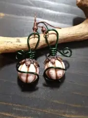 UNIQUE AUTUMN WHITE HOWLITE PUMPKIN BEAD/ANTIQUE COPPER/GREEN WIRE EARRINGS