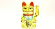 Lucky Cat Maneki Neko Battery Powered Gold Beckoning Fortune Office Home Decor.