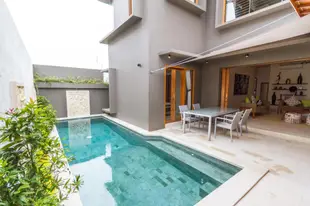 Oberoi Luxury Villas