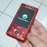 在飛比找蝦皮購物優惠-出清經典收藏 Sony Ericsson W995  紅色 