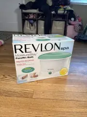 NEW Revlon MoistureStay Aromatherapy Paraffin Wax Bath Machine Manicure Pedicure