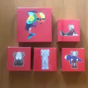 KAWS TOKYO FIRST 2021 Puzzle Set of 5 (1,000piece ×1 ,100piece ×4) JAPAN