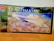 AMT Factory Sealed Kit 8907 North American XB-70A-1 Valkyrie Plastic Model 1/72