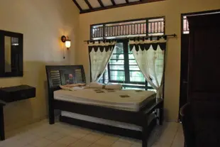 日惹城市中心的3臥室整棟房子 - 500平方公尺/7間專用衛浴ICRS Guest Room