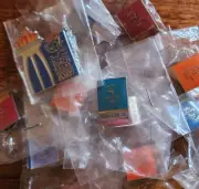 Sydney 2000 News Limited official partner Olympic pins and AMP torch relay pin