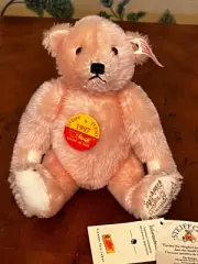 Vintage Signed Steiff Club 1997 Bear 665202 8"