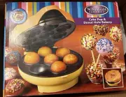 NIB Nostalgia Cake Pop & Donut Hole Bakery Maker Nostalgia Electrics Nonstick