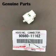 Genuine Lexus LX470 UZJ100 RX270 AGL10 RX300 MCU35 MCU15 MCU10 Connector Housing (for: Lexus)